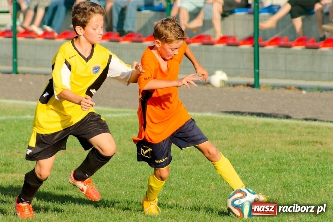 Zdjęcie w galerii na portalu naszraciborz.pl: Młodziki: Skromna wygrana Tworkowa w inauguracji sezonu wiadomości z regionu