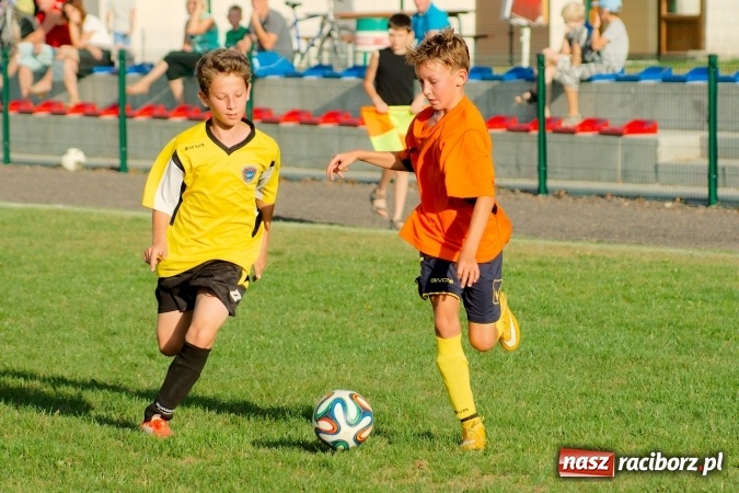Zdjęcie w galerii na portalu naszraciborz.pl: Młodziki: Skromna wygrana Tworkowa w inauguracji sezonu wiadomości z regionu