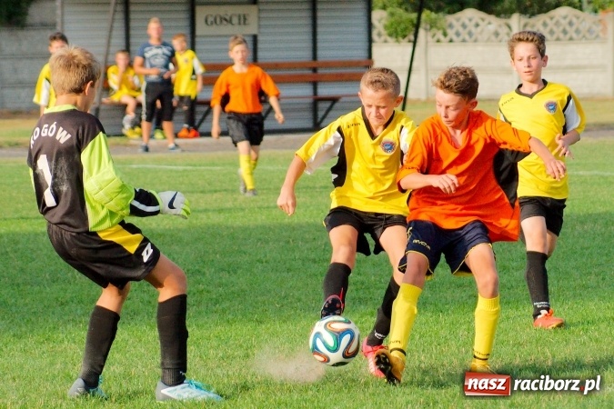 Zdjęcie w galerii na portalu naszraciborz.pl: Młodziki: Skromna wygrana Tworkowa w inauguracji sezonu wiadomości z regionu