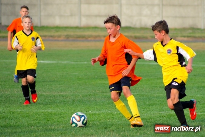 Zdjęcie w galerii na portalu naszraciborz.pl: Młodziki: Skromna wygrana Tworkowa w inauguracji sezonu wiadomości z regionu