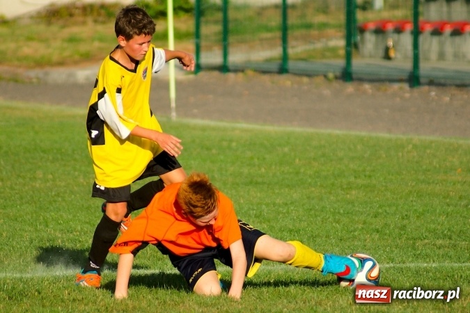 Zdjęcie w galerii na portalu naszraciborz.pl: Młodziki: Skromna wygrana Tworkowa w inauguracji sezonu wiadomości z regionu