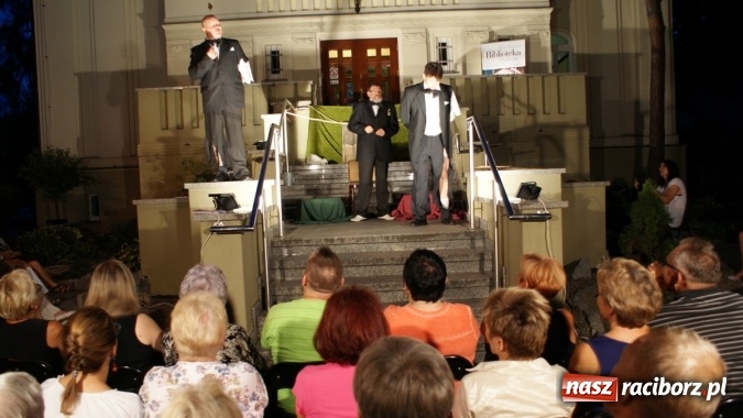 Zdjęcie w galerii na portalu naszraciborz.pl: Na pełnym morzu, czyli Mrożek na schodach wiadomości z regionu