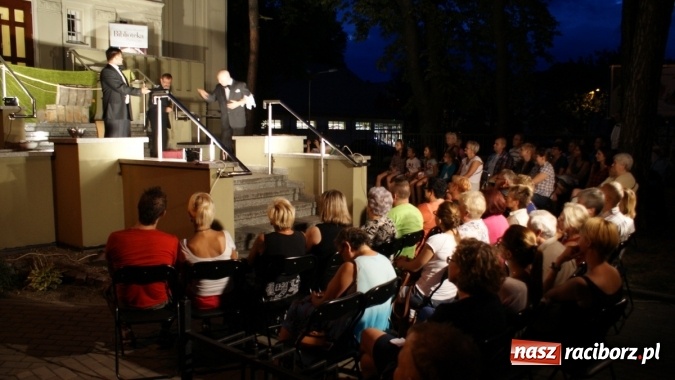 Zdjęcie w galerii na portalu naszraciborz.pl: Na pełnym morzu, czyli Mrożek na schodach wiadomości z regionu