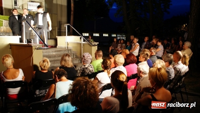 Zdjęcie w galerii na portalu naszraciborz.pl: Na pełnym morzu, czyli Mrożek na schodach wiadomości z regionu