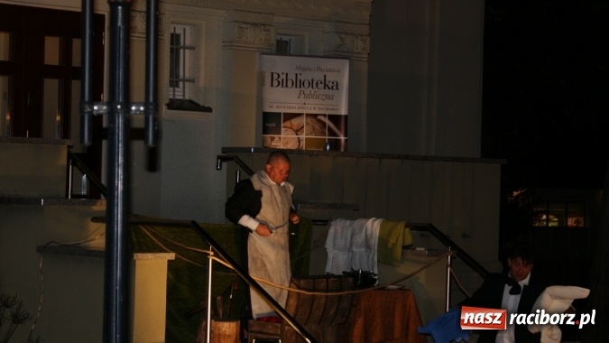 Zdjęcie w galerii na portalu naszraciborz.pl: Na pełnym morzu, czyli Mrożek na schodach wiadomości z regionu