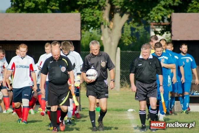 Zdjęcie w galerii na portalu naszraciborz.pl: Wielkie Derby Gminy: Pietrowice z Cyprzanowem na remis wiadomości z regionu