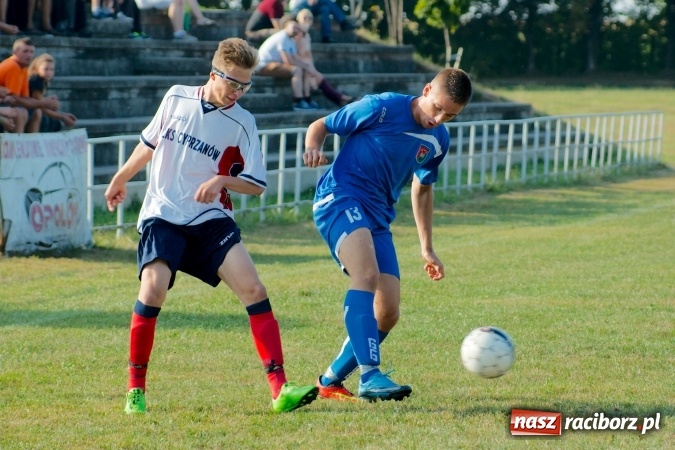 Zdjęcie w galerii na portalu naszraciborz.pl: Wielkie Derby Gminy: Pietrowice z Cyprzanowem na remis wiadomości z regionu
