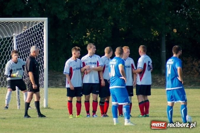 Zdjęcie w galerii na portalu naszraciborz.pl: Wielkie Derby Gminy: Pietrowice z Cyprzanowem na remis wiadomości z regionu