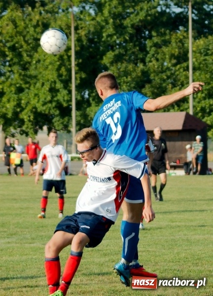 Zdjęcie w galerii na portalu naszraciborz.pl: Wielkie Derby Gminy: Pietrowice z Cyprzanowem na remis wiadomości z regionu