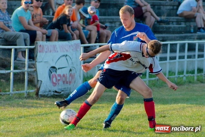 Zdjęcie w galerii na portalu naszraciborz.pl: Wielkie Derby Gminy: Pietrowice z Cyprzanowem na remis wiadomości z regionu