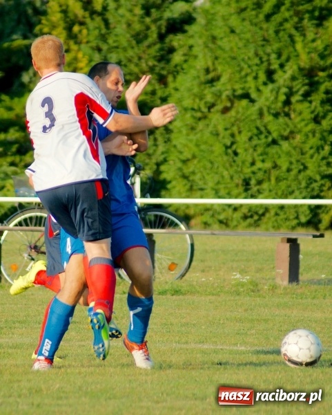 Zdjęcie w galerii na portalu naszraciborz.pl: Wielkie Derby Gminy: Pietrowice z Cyprzanowem na remis wiadomości z regionu
