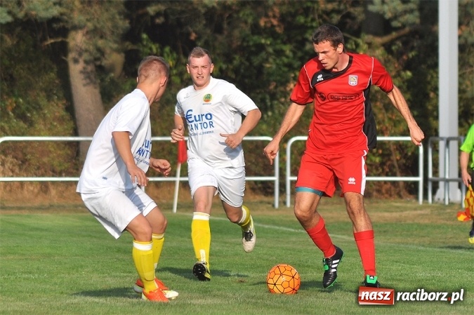 Zdjęcie w galerii na portalu naszraciborz.pl: Nowy stadion szczęśliwy dla Stali. Hat-trick Hómina i kolejna wygrana wiadomości z regionu