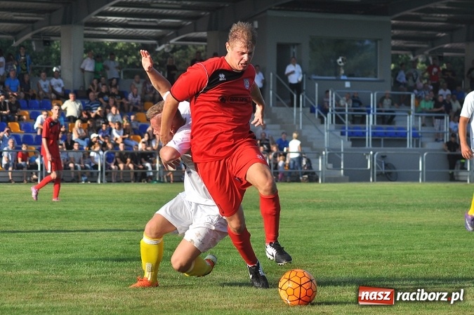 Zdjęcie w galerii na portalu naszraciborz.pl: Nowy stadion szczęśliwy dla Stali. Hat-trick Hómina i kolejna wygrana wiadomości z regionu