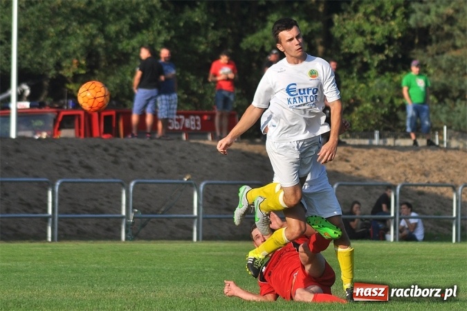 Zdjęcie w galerii na portalu naszraciborz.pl: Nowy stadion szczęśliwy dla Stali. Hat-trick Hómina i kolejna wygrana wiadomości z regionu