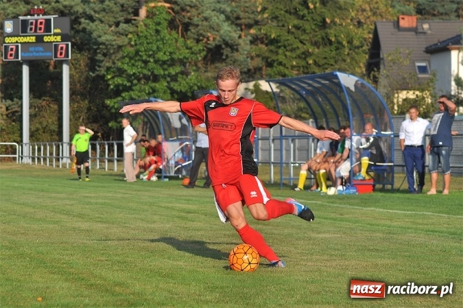 Zdjęcie w galerii na portalu naszraciborz.pl: Nowy stadion szczęśliwy dla Stali. Hat-trick Hómina i kolejna wygrana wiadomości z regionu