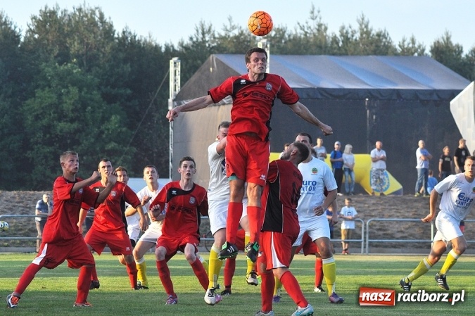 Zdjęcie w galerii na portalu naszraciborz.pl: Nowy stadion szczęśliwy dla Stali. Hat-trick Hómina i kolejna wygrana wiadomości z regionu