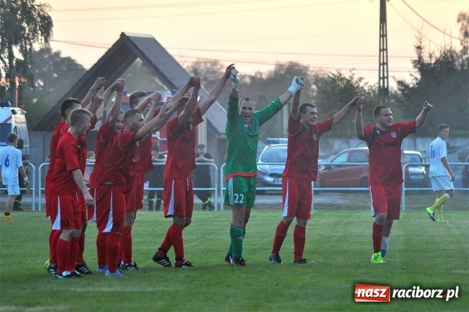 Zdjęcie w galerii na portalu naszraciborz.pl: Nowy stadion szczęśliwy dla Stali. Hat-trick Hómina i kolejna wygrana wiadomości z regionu