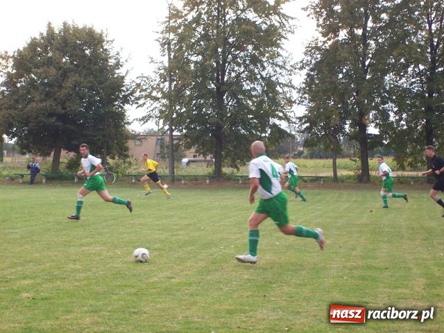 Zdjęcie w galerii na portalu naszraciborz.pl: Do remisu zabrakło kilku minut wiadomości z regionu