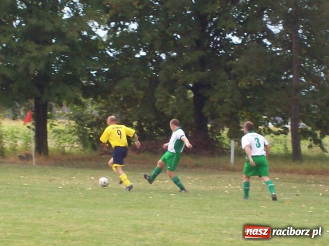 Zdjęcie w galerii na portalu naszraciborz.pl: Do remisu zabrakło kilku minut wiadomości z regionu