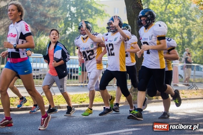 Zdjęcie w galerii na portalu naszraciborz.pl: Do biegu, gotowi, start! I RAFAKO Półmaraton Racibórz już za nami wiadomości z regionu