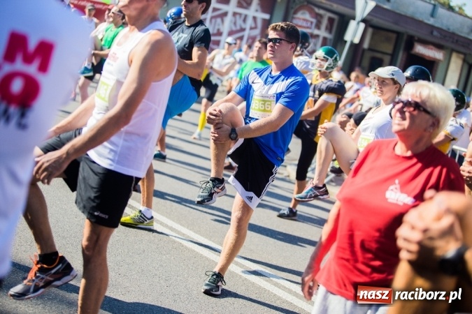 Zdjęcie w galerii na portalu naszraciborz.pl: Do biegu, gotowi, start! I RAFAKO Półmaraton Racibórz już za nami wiadomości z regionu