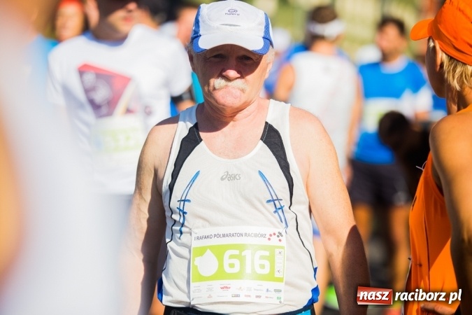Zdjęcie w galerii na portalu naszraciborz.pl: Do biegu, gotowi, start! I RAFAKO Półmaraton Racibórz już za nami wiadomości z regionu