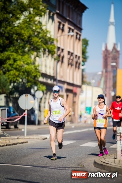 Zdjęcie w galerii na portalu naszraciborz.pl: Do biegu, gotowi, start! I RAFAKO Półmaraton Racibórz już za nami wiadomości z regionu
