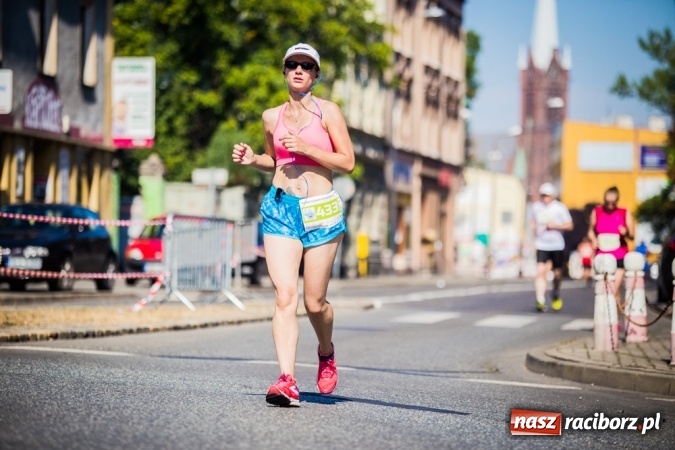 Zdjęcie w galerii na portalu naszraciborz.pl: Do biegu, gotowi, start! I RAFAKO Półmaraton Racibórz już za nami wiadomości z regionu