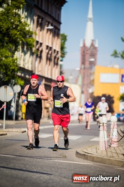 Zdjęcie w galerii na portalu naszraciborz.pl: Do biegu, gotowi, start! I RAFAKO Półmaraton Racibórz już za nami wiadomości z regionu
