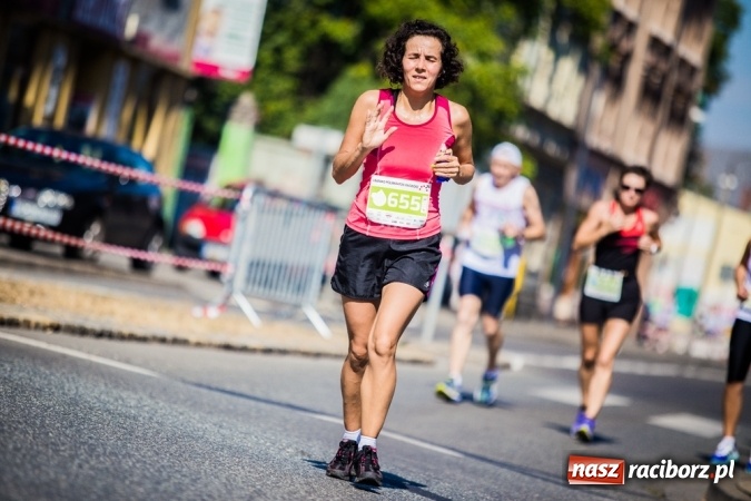 Zdjęcie w galerii na portalu naszraciborz.pl: Do biegu, gotowi, start! I RAFAKO Półmaraton Racibórz już za nami wiadomości z regionu