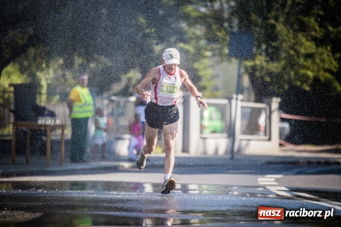 Zdjęcie w galerii na portalu naszraciborz.pl: Do biegu, gotowi, start! I RAFAKO Półmaraton Racibórz już za nami wiadomości z regionu