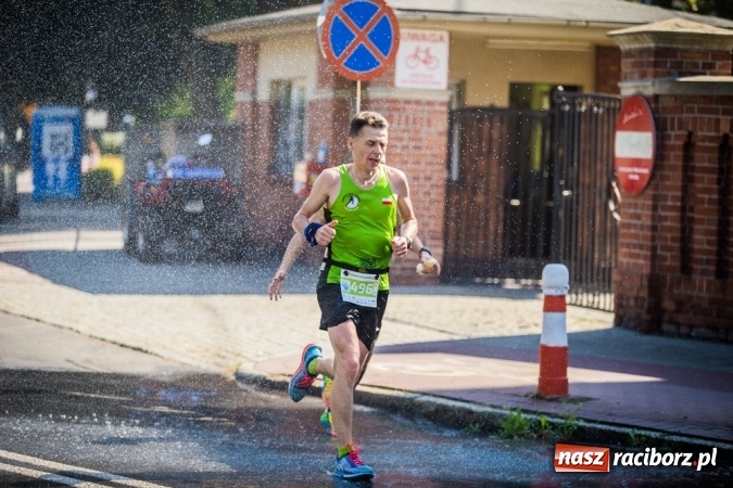 Zdjęcie w galerii na portalu naszraciborz.pl: Do biegu, gotowi, start! I RAFAKO Półmaraton Racibórz już za nami wiadomości z regionu