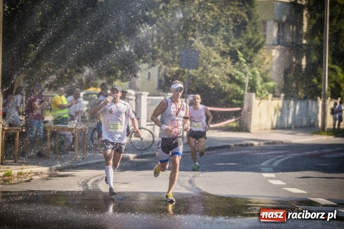 Zdjęcie w galerii na portalu naszraciborz.pl: Do biegu, gotowi, start! I RAFAKO Półmaraton Racibórz już za nami wiadomości z regionu