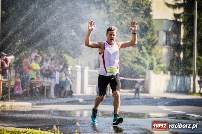 Zdjęcie w galerii na portalu naszraciborz.pl: Do biegu, gotowi, start! I RAFAKO Półmaraton Racibórz już za nami wiadomości z regionu