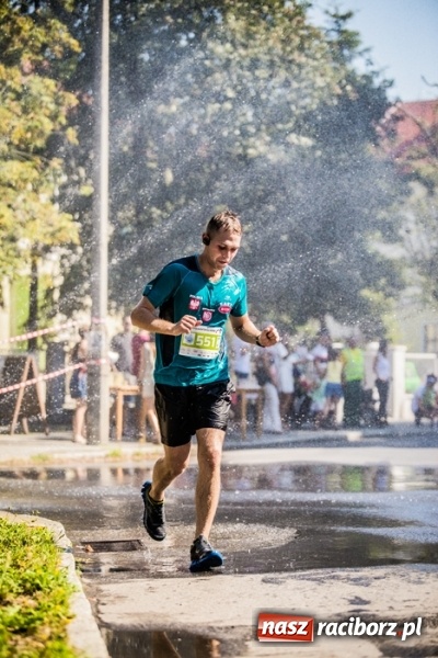 Zdjęcie w galerii na portalu naszraciborz.pl: Do biegu, gotowi, start! I RAFAKO Półmaraton Racibórz już za nami wiadomości z regionu