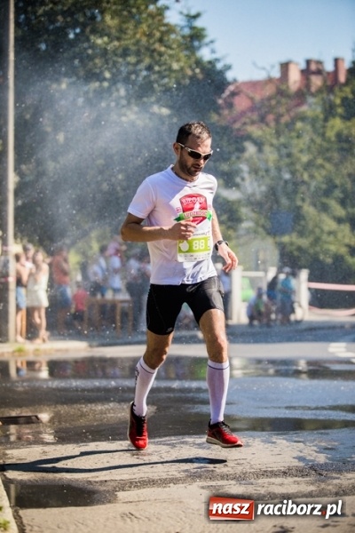 Zdjęcie w galerii na portalu naszraciborz.pl: Do biegu, gotowi, start! I RAFAKO Półmaraton Racibórz już za nami wiadomości z regionu