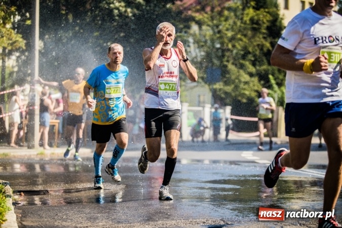 Zdjęcie w galerii na portalu naszraciborz.pl: Do biegu, gotowi, start! I RAFAKO Półmaraton Racibórz już za nami wiadomości z regionu
