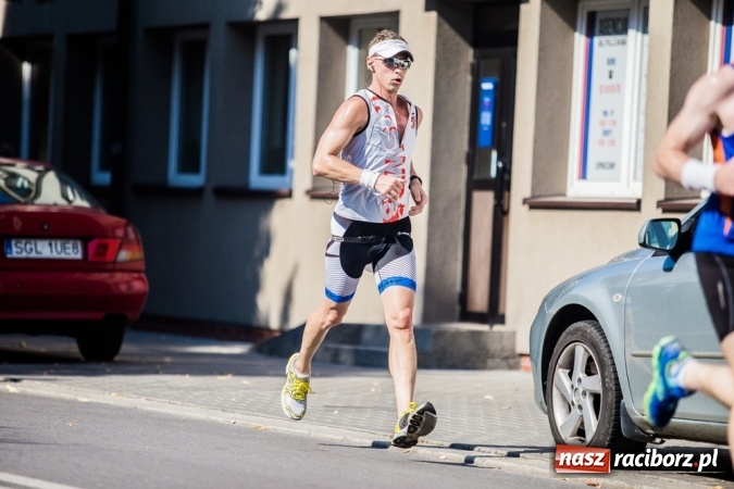 Zdjęcie w galerii na portalu naszraciborz.pl: Do biegu, gotowi, start! I RAFAKO Półmaraton Racibórz już za nami wiadomości z regionu