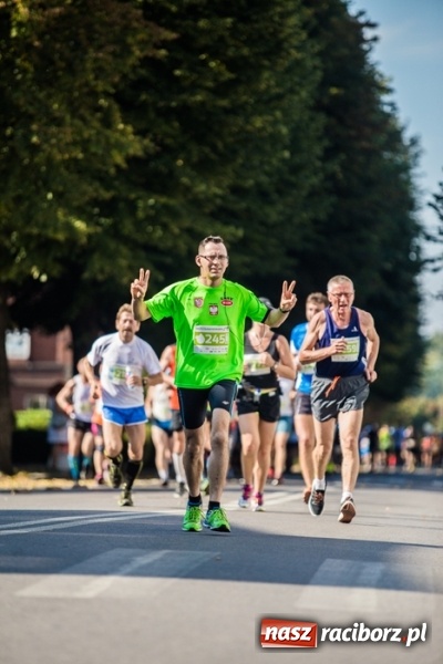 Zdjęcie w galerii na portalu naszraciborz.pl: Do biegu, gotowi, start! I RAFAKO Półmaraton Racibórz już za nami wiadomości z regionu