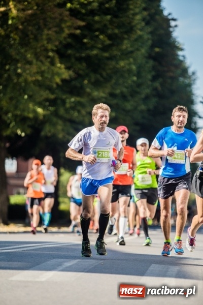 Zdjęcie w galerii na portalu naszraciborz.pl: Do biegu, gotowi, start! I RAFAKO Półmaraton Racibórz już za nami wiadomości z regionu