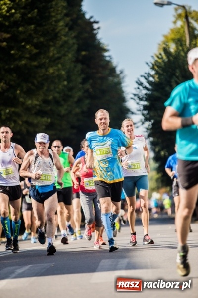 Zdjęcie w galerii na portalu naszraciborz.pl: Do biegu, gotowi, start! I RAFAKO Półmaraton Racibórz już za nami wiadomości z regionu