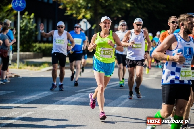 Zdjęcie w galerii na portalu naszraciborz.pl: Do biegu, gotowi, start! I RAFAKO Półmaraton Racibórz już za nami wiadomości z regionu