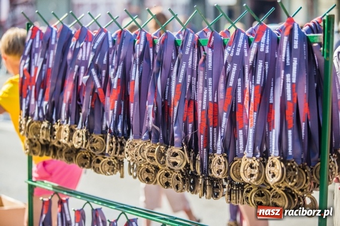 Zdjęcie w galerii na portalu naszraciborz.pl: Do biegu, gotowi, start! I RAFAKO Półmaraton Racibórz już za nami wiadomości z regionu