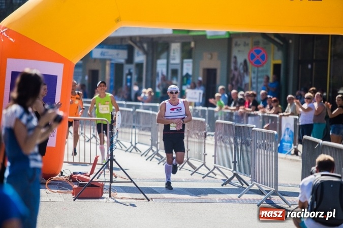 Zdjęcie w galerii na portalu naszraciborz.pl: Do biegu, gotowi, start! I RAFAKO Półmaraton Racibórz już za nami wiadomości z regionu