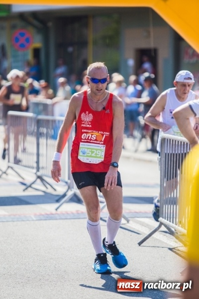 Zdjęcie w galerii na portalu naszraciborz.pl: Do biegu, gotowi, start! I RAFAKO Półmaraton Racibórz już za nami wiadomości z regionu