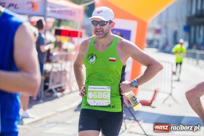 Zdjęcie w galerii na portalu naszraciborz.pl: Do biegu, gotowi, start! I RAFAKO Półmaraton Racibórz już za nami wiadomości z regionu