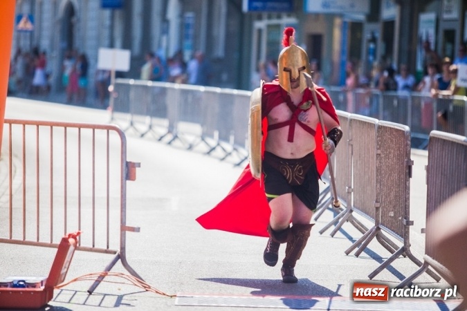 Zdjęcie w galerii na portalu naszraciborz.pl: Do biegu, gotowi, start! I RAFAKO Półmaraton Racibórz już za nami wiadomości z regionu