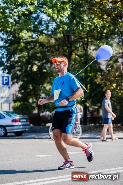 Zdjęcie w galerii na portalu naszraciborz.pl: Do biegu, gotowi, start! I RAFAKO Półmaraton Racibórz już za nami wiadomości z regionu