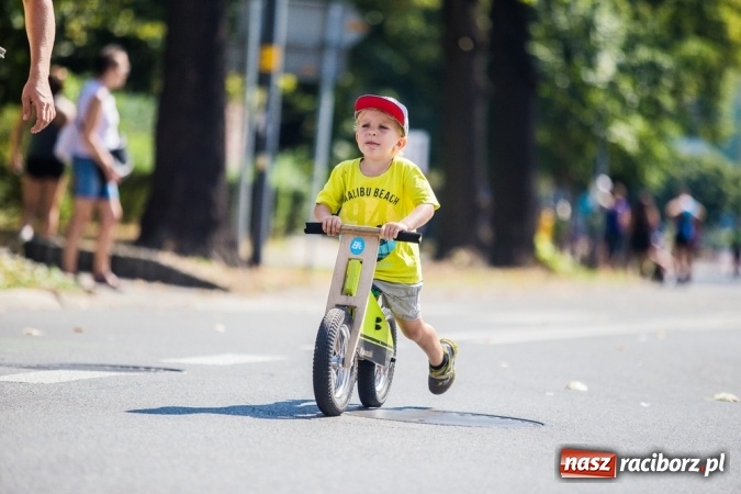 Zdjęcie w galerii na portalu naszraciborz.pl: Do biegu, gotowi, start! I RAFAKO Półmaraton Racibórz już za nami wiadomości z regionu