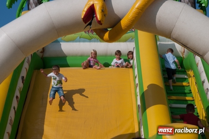 Zdjęcie w galerii na portalu naszraciborz.pl: Najlepsze kiełbaski? Na festynie strażackim! wiadomości z regionu